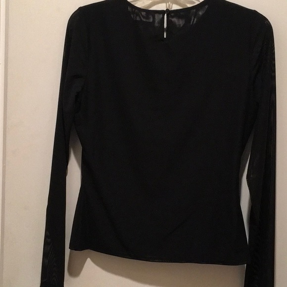 BLACK LONG SLEEVE TOP W/RED VELVET&SEQUINS+BEADS - Picture 4 of 4